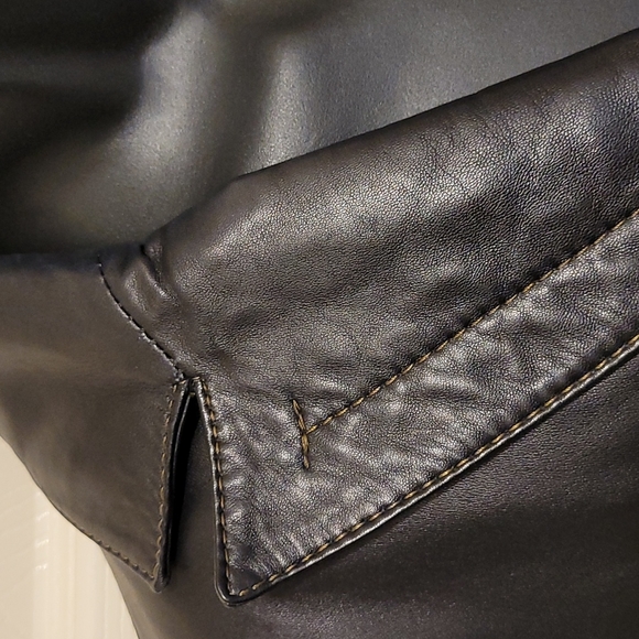 Danier Leather Coat - Picture 5 of 15